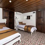 Marina Hotel Foca