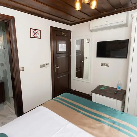 Hotel Marina Foca