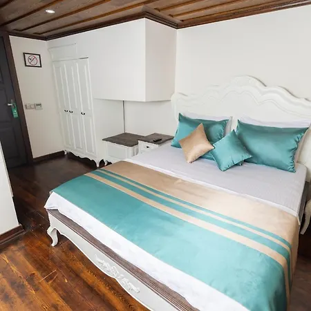 Marina Ξενοδοχείο *