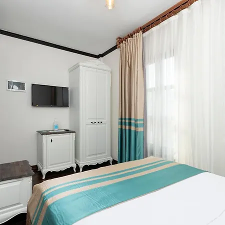 Hotel Marina *